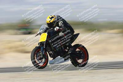 media/Dec-01-2025-Moto Forza (Mon) [[2daa91e15f]]/1-Advanced Group/Session 3 Turn 3 Exit Bump Pans/